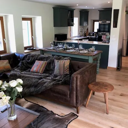 Chalet Renard Holiday home *